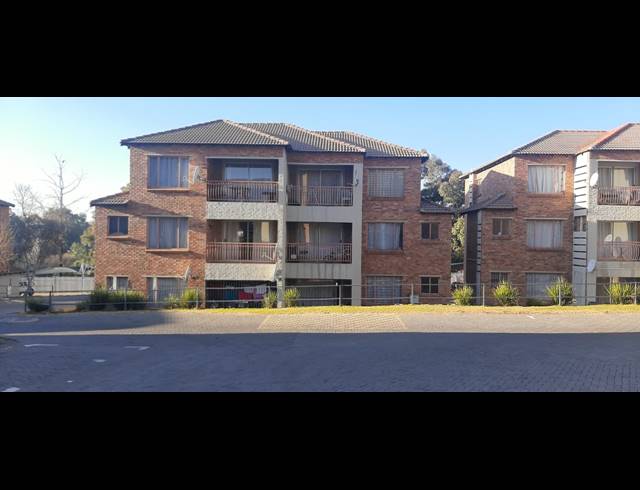 2 BEDROOM SECTIONAL TITLE FOR SALE IN BIRCHLEIGH